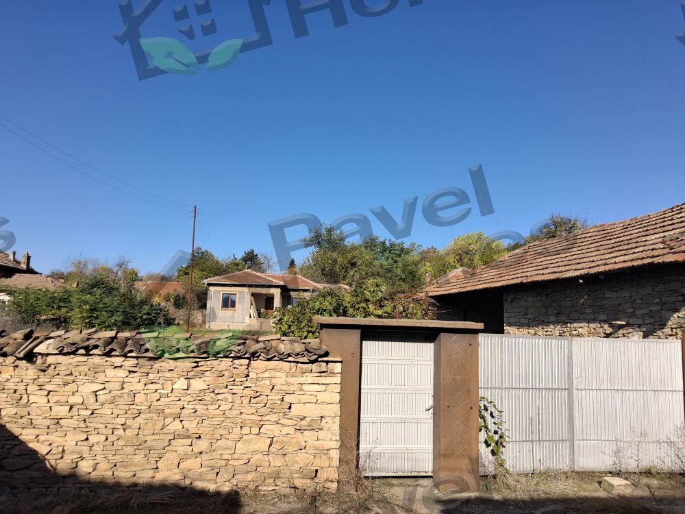 House for sale in village of Dolna Lipnitsa 