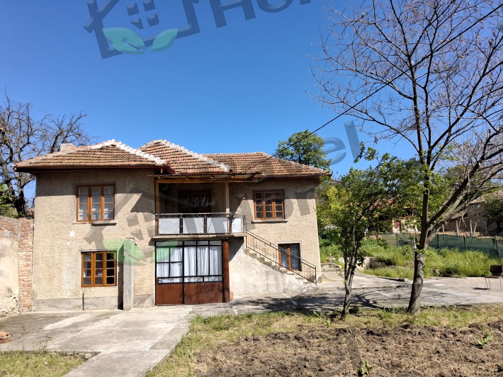 House for sale in village of Polsko Kosovo 