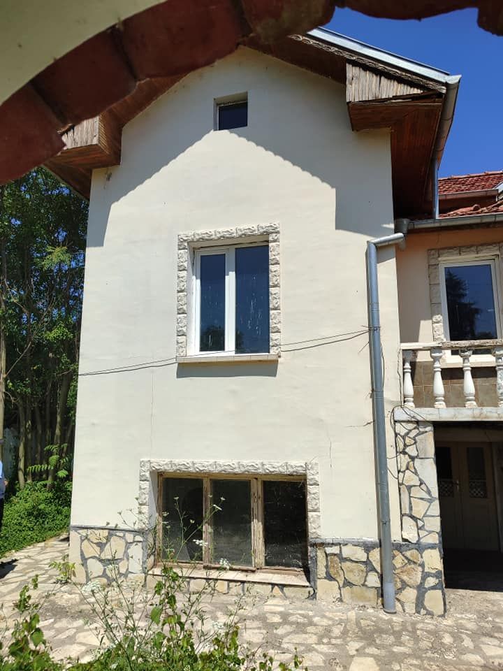 House for sale in village of Strahilovo