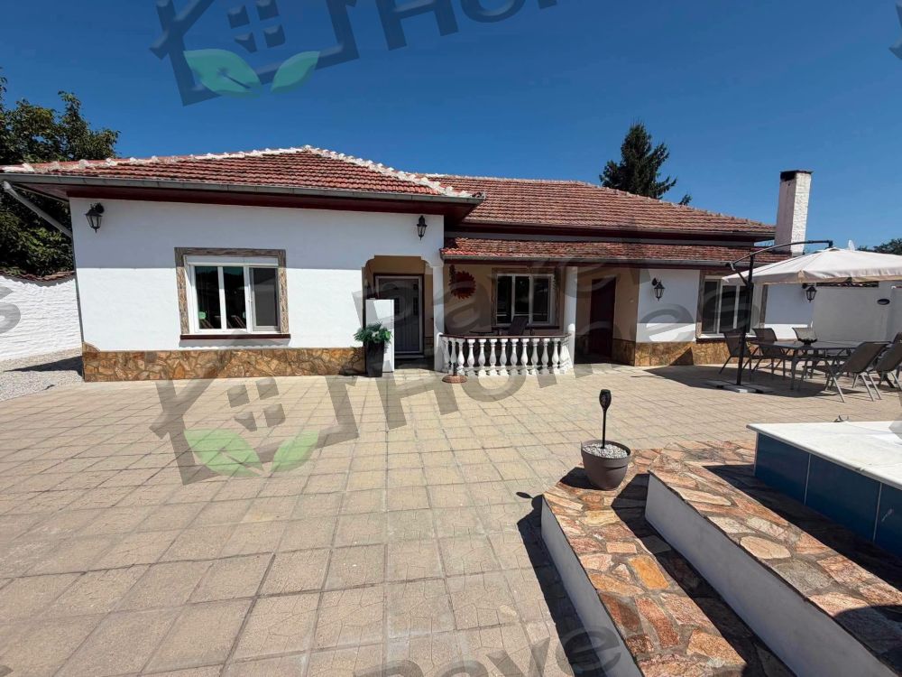 FOR SALE: STUNNING FULLY RENOVATED BUNGALOW IN STRAHILOVO