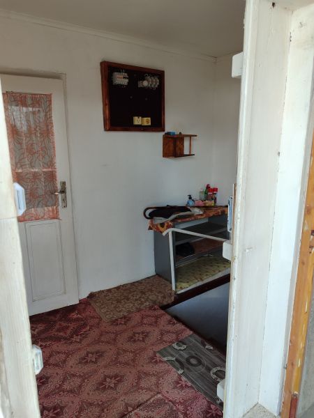 House for sale 1000 mp
