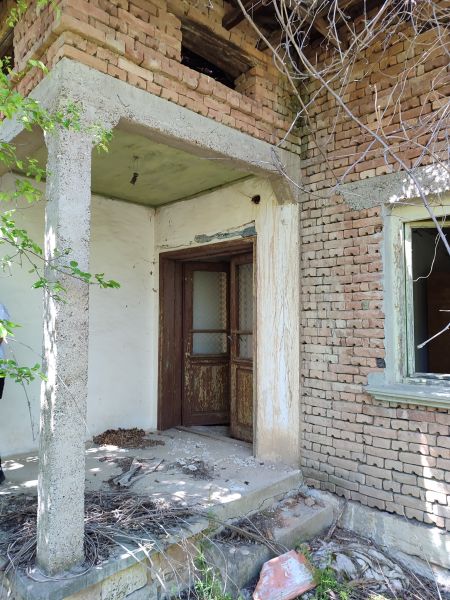 House for sale 1875 sq.m kod 1008