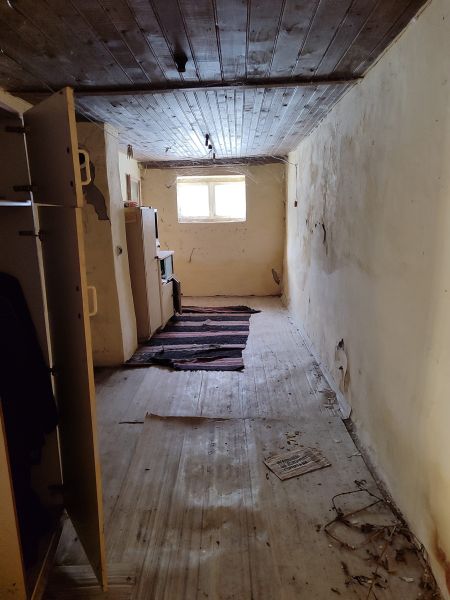 House for sale 3000 sq.m
