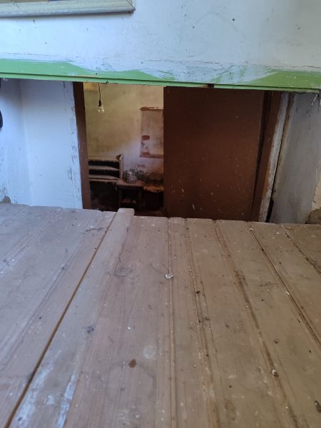 House for sale 500 sq.m kod 1007