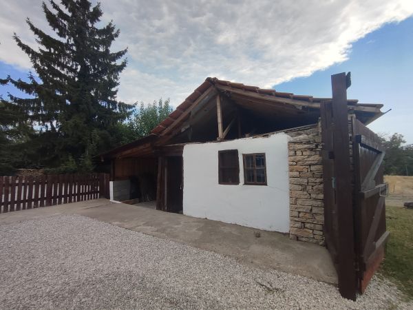 House for sale in village of Stefan Stambolovo