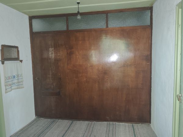 House for sale with barn, garden 2100 meters in Pavel village