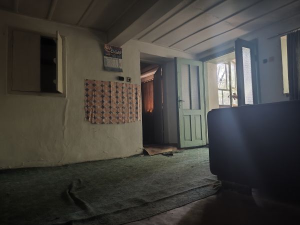 House for sale with barn, garden 2100 meters in Pavel village