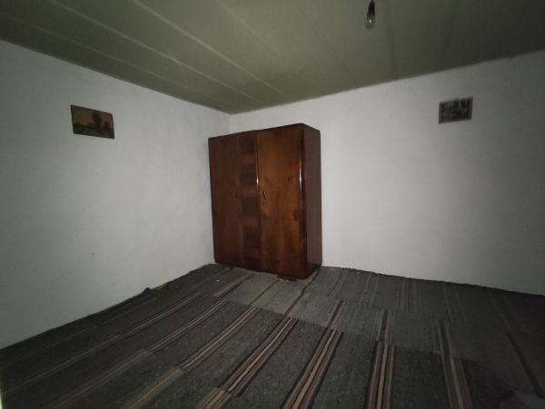 House for sale with barn, garden 2100 meters in Pavel village