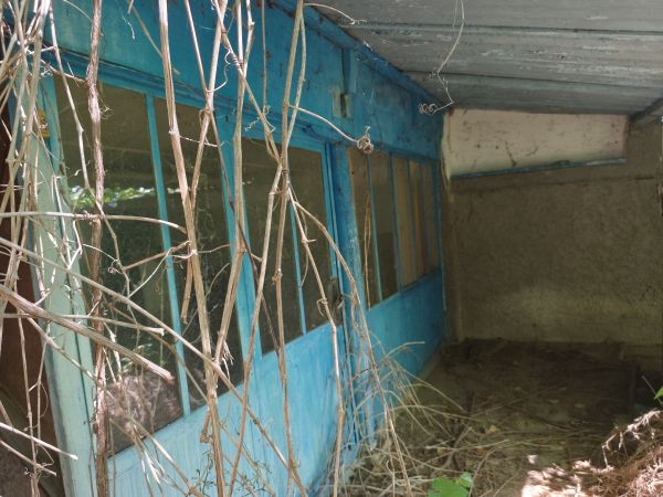 House for sale with barn, garden 2100 meters in Pavel village