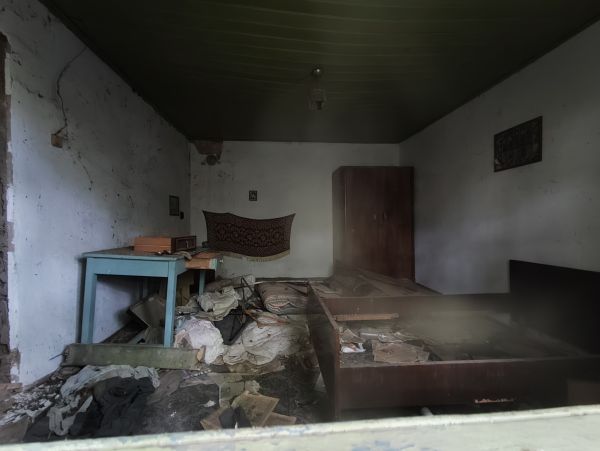 RENOVATION PROJECT – Country House with 1,600 sqm Land for Only €10,000