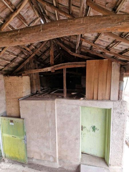 Country House for Sale in Strahilovo with Massive 3,850 sqm Plot 