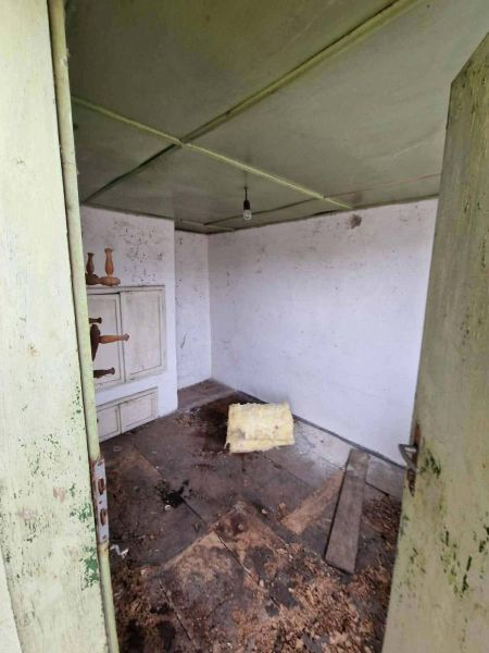 Country House for Sale in Strahilovo with Massive 3,850 sqm Plot 