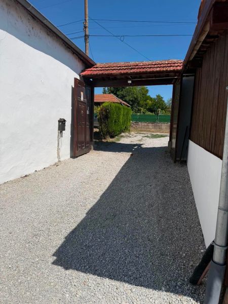 FOR SALE: STUNNING FULLY RENOVATED BUNGALOW IN STRAHILOVO