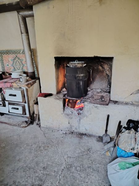 ONE-STOREY BRICK HOME IN VELINO – NEAR SHUMEN & VARNA
