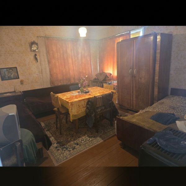 ONE-STOREY BRICK HOME IN VELINO – NEAR SHUMEN & VARNA