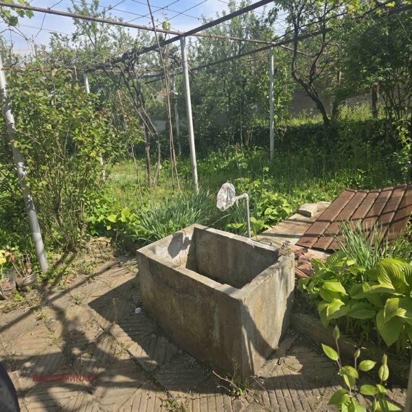 ONE-STOREY BRICK HOME IN VELINO – NEAR SHUMEN & VARNA