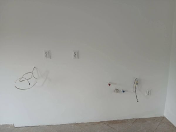 PANORAMIC VALLEY VIEWS IN ALEKOVO – Fully Renovated & Move-In