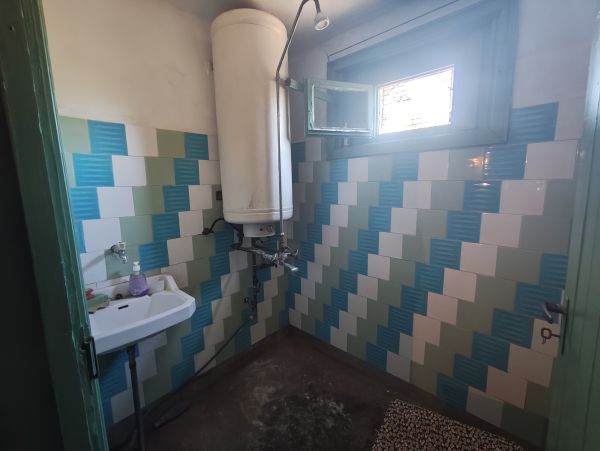 PAVEL HOMES OFFERS: SOLID BRICK HOUSE WITH GARAGE, WORKSHOP & 2,570 M² GARDEN IN PAVEL